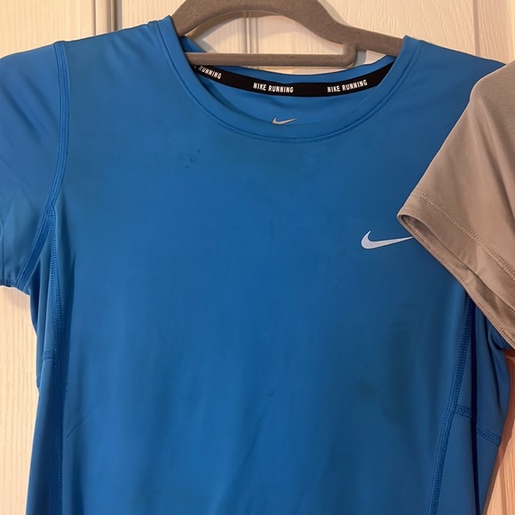Nike dry fit tshirts womens small bundle of 2 - Picture 2 of 9